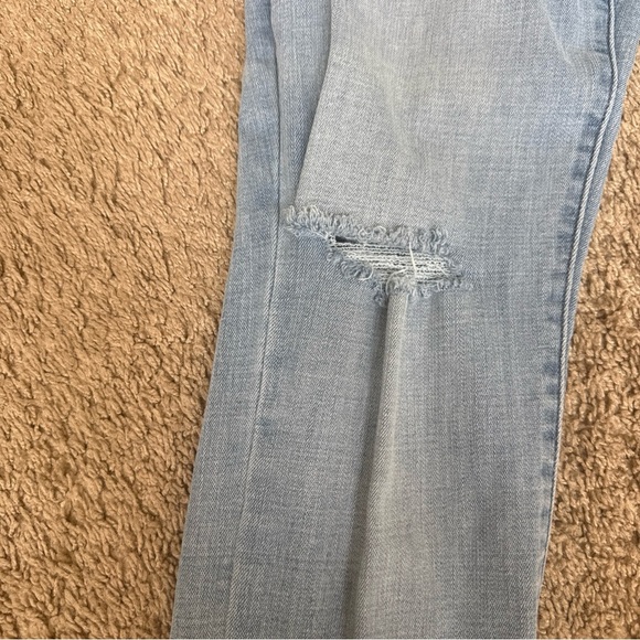 Classic Light Blue Women's Skinny Jeans - Picture 2 of 6